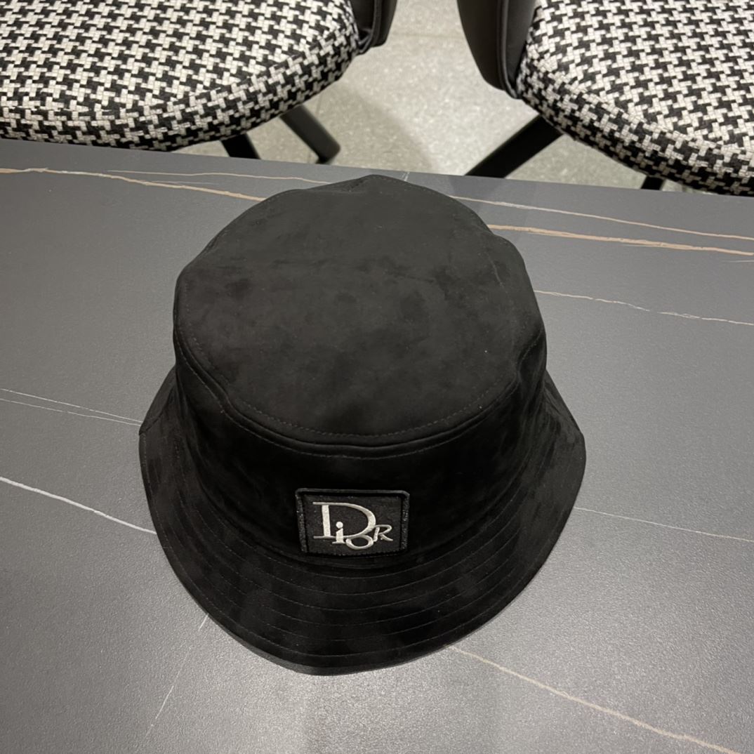 Christian Dior Caps